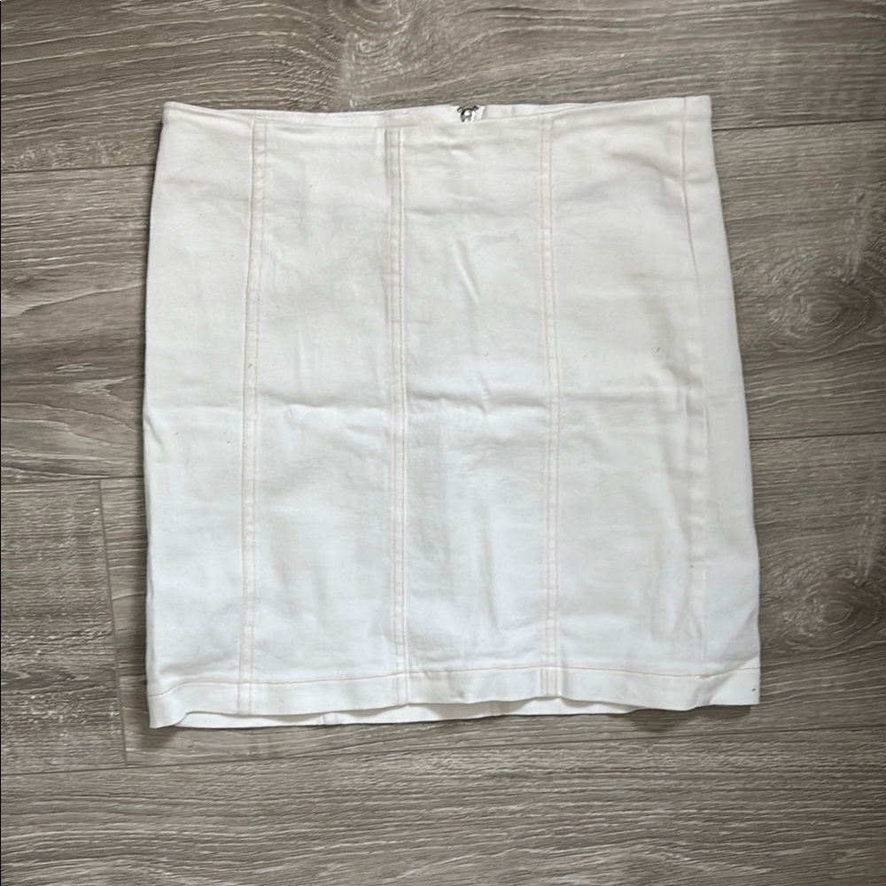 Elegant White Skirt